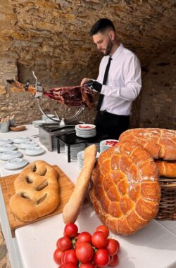 Javi Martín Cortador de Jamón en Barcelona | Arte y Cuchillo